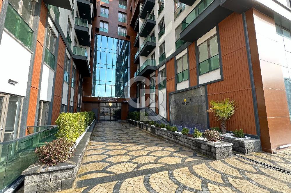 İZMİT YEŞİLOVA DIAMOND Q REZİDANS KİRALIK EŞYALI 1+1ARAKAT DAİRE