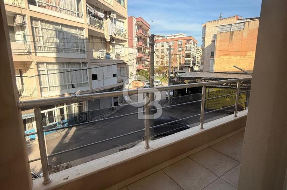 İzmir Karşıyaka Şemikler Satılık 3+1 Daire
