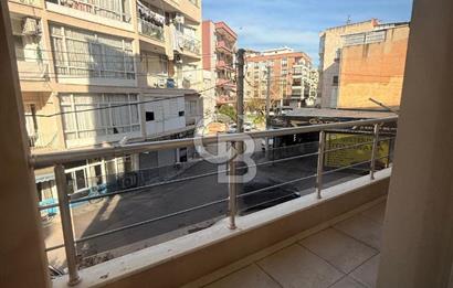 İzmir Karşıyaka Şemikler Satılık 3+1 Daire