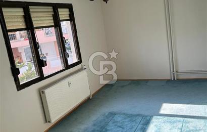 Narlıdere Ilıca Site İçerisinde Geniş Kiralık 3+1 Daire