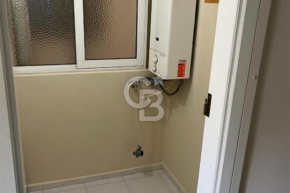 Narlıdere Ilıca Site İçerisinde Geniş Kiralık 3+1 Daire