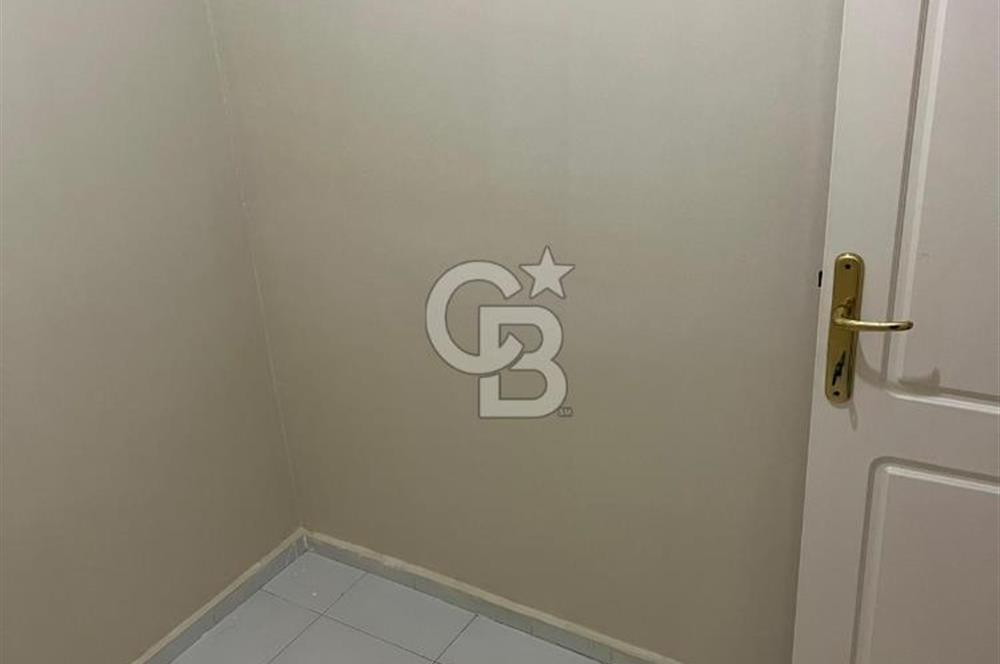 Narlıdere Ilıca Site İçerisinde Geniş Kiralık 3+1 Daire