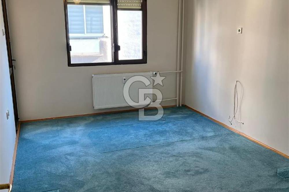 Narlıdere Ilıca Site İçerisinde Geniş Kiralık 3+1 Daire