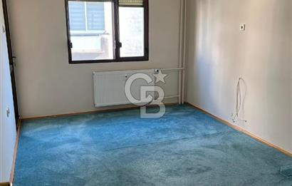 Narlıdere Ilıca Site İçerisinde Geniş Kiralık 3+1 Daire