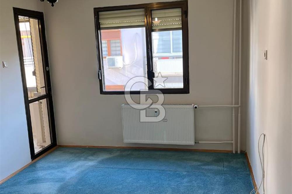 Narlıdere Ilıca Site İçerisinde Geniş Kiralık 3+1 Daire