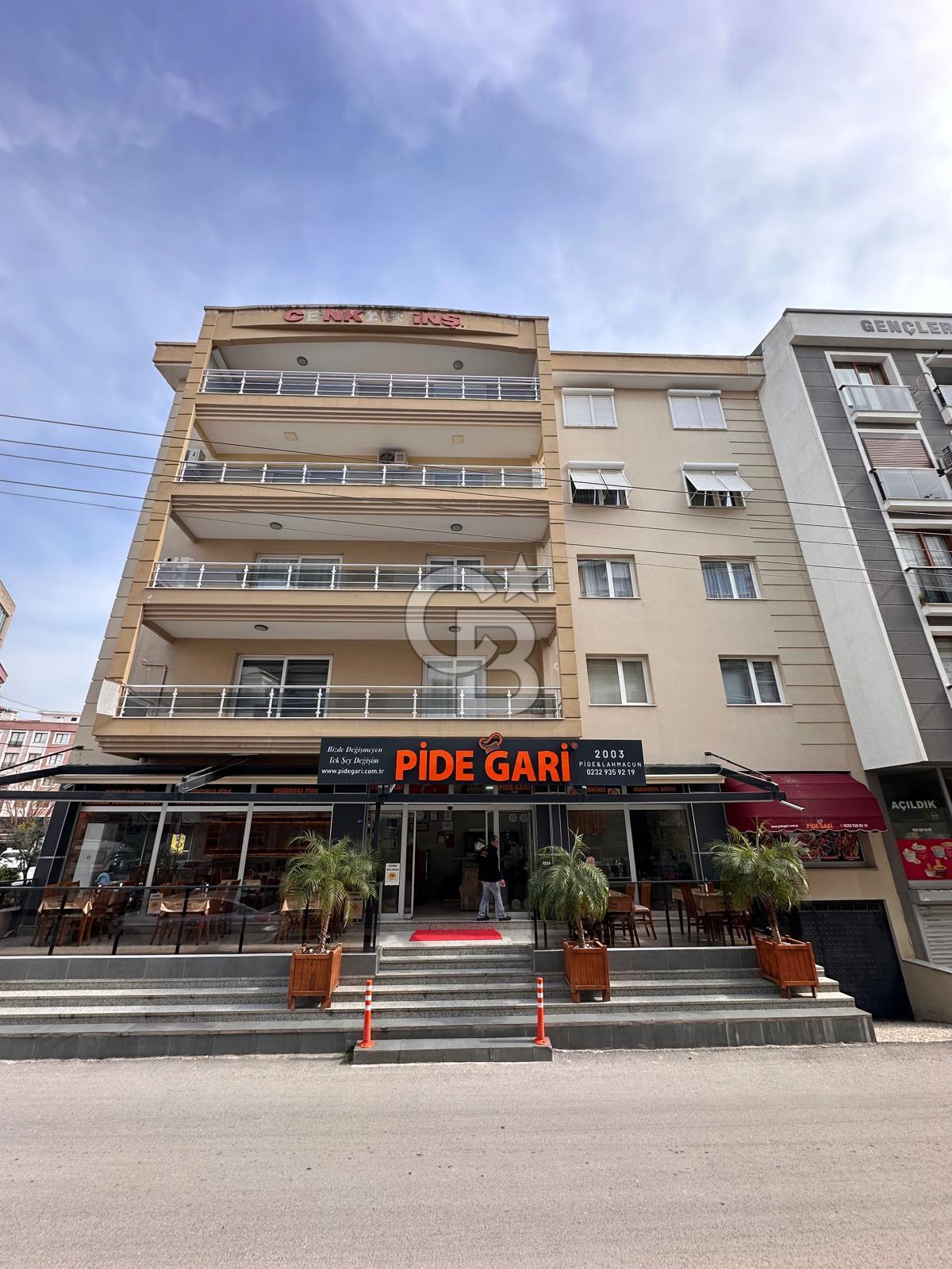İzmir Karşıyaka Şemikler Satılık 3+1 Daire