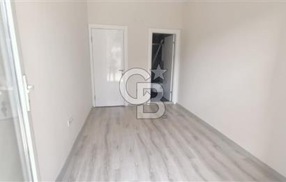 İzmir Bayraklı Kiralık Teraslı 2+1 Daire 