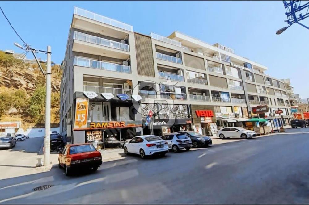 İzmir Bayraklı Kiralık Teraslı 2+1 Daire 