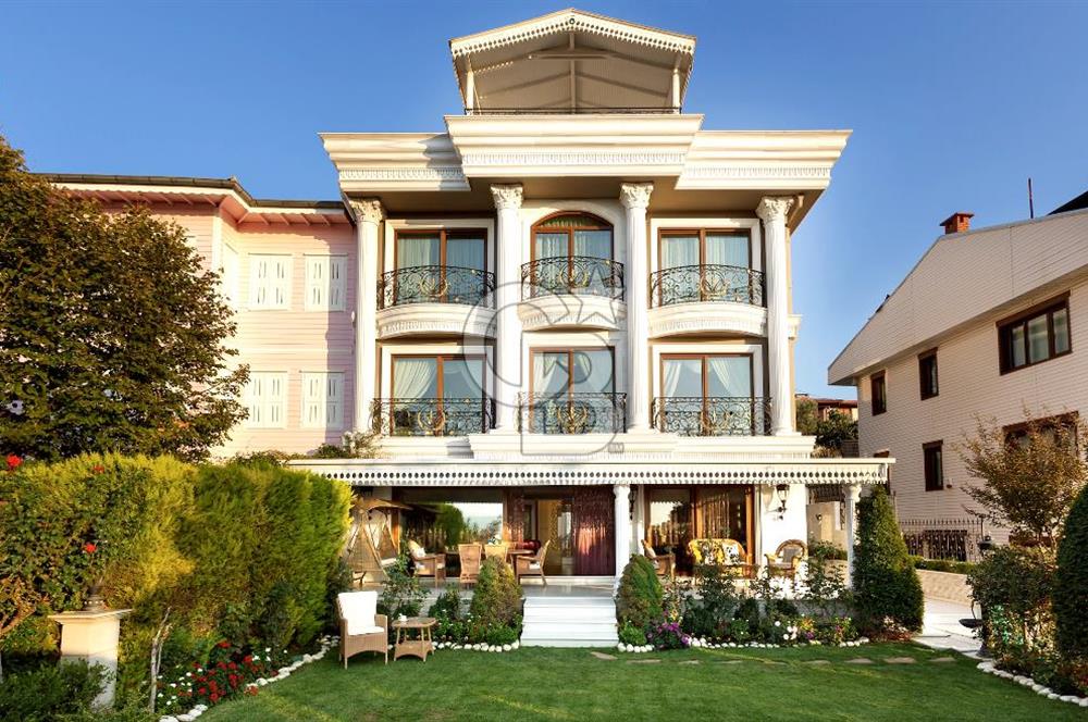 CB AMBIANCE'DAN GEMLİK/UMURBEY'DE EMSALSİZ 7+2 TRİPLEKS VİLLA