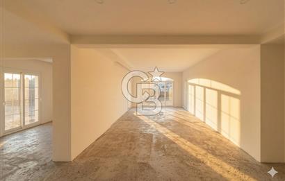 Villarima'da 4+1 Satılık Villa Tipi Geniş Bahçeli lux Daire