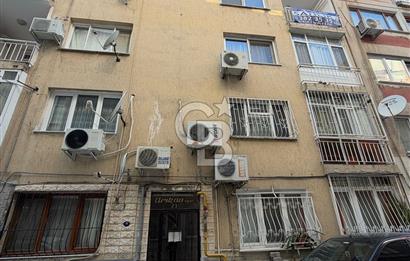 KARŞIYAKA AKSOY'DA MODERN TADİLATLI 3+1 SAHİLE YAKIN SATILIK DAİRE