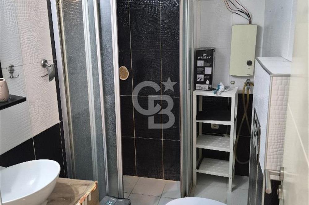 HURMA MAHALLESİ'NDE HAVUZLU SİTEDE 1+1 SATILIK DAİRE
