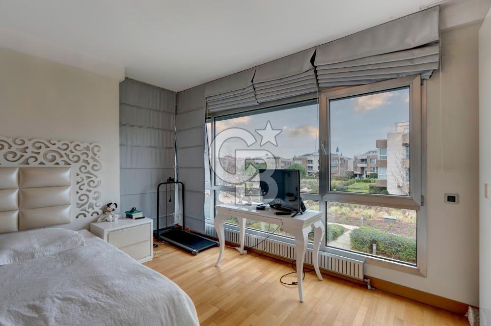 Çengelköy Mesa Evlerinde  Deniz Manzaralı Satılık 4+1  Daire