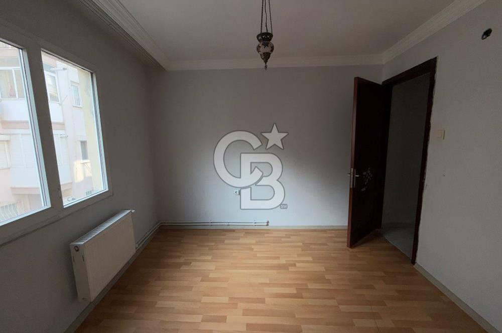 KARŞIYAKA AKSOY'DA MODERN TADİLATLI 3+1 SAHİLE YAKIN SATILIK DAİRE