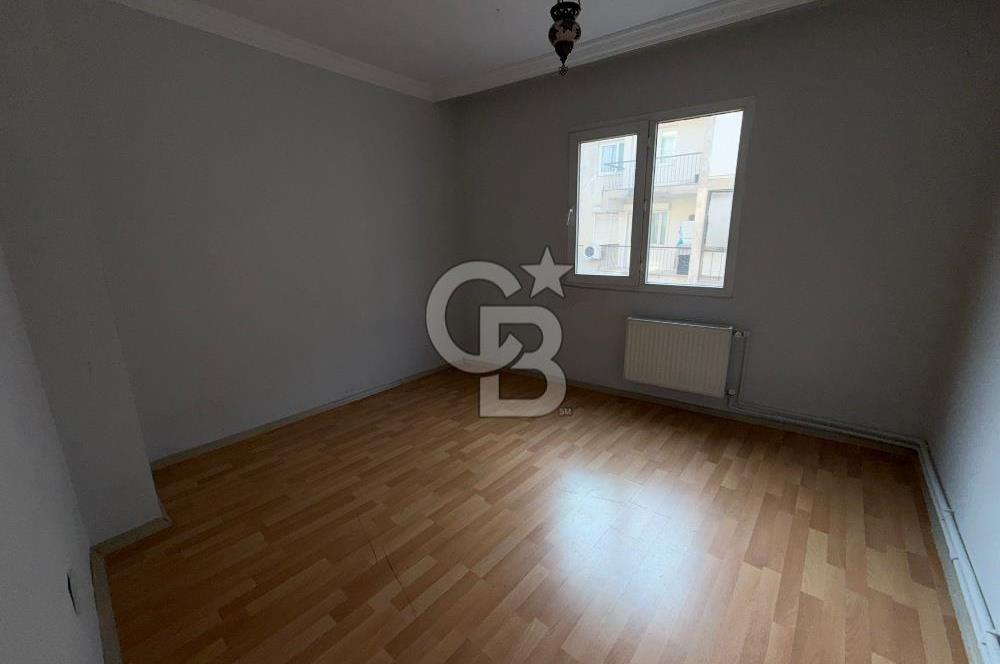 KARŞIYAKA AKSOY'DA MODERN TADİLATLI 3+1 SAHİLE YAKIN SATILIK DAİRE