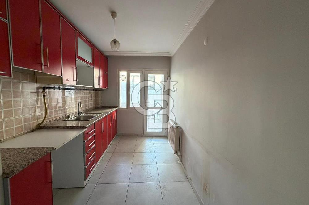 KARŞIYAKA AKSOY'DA MODERN TADİLATLI 3+1 SAHİLE YAKIN SATILIK DAİRE