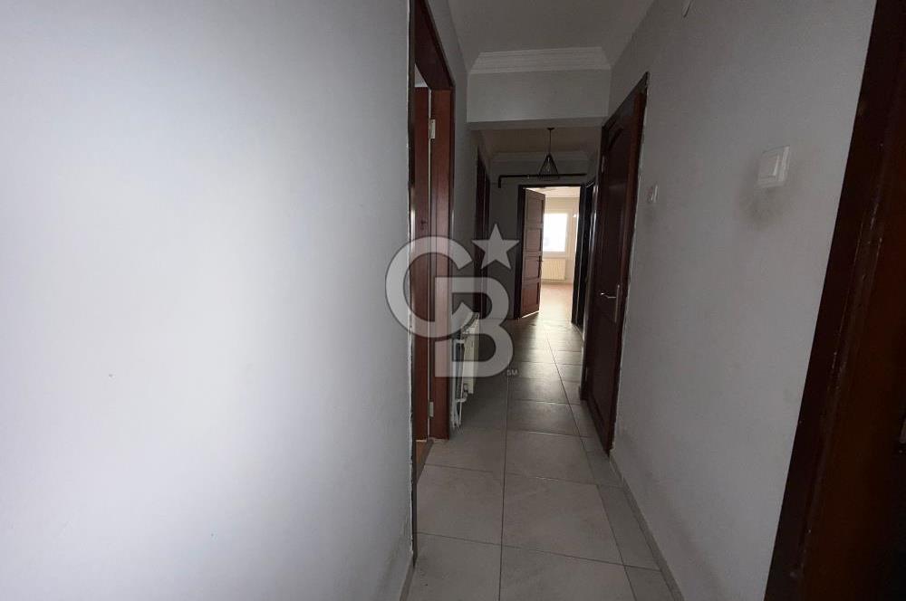 KARŞIYAKA AKSOY'DA MODERN TADİLATLI 3+1 SAHİLE YAKIN SATILIK DAİRE