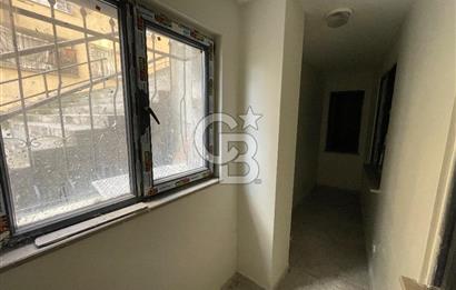 BEYOĞLU SÜTLÜCEDE OTOPARKLI, SIFIR 4+1 KİRALIK DAİRE