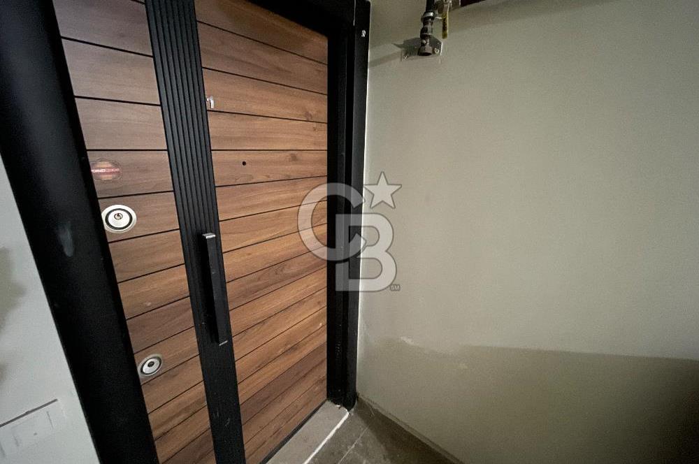 BEYOĞLU SÜTLÜCEDE OTOPARKLI, SIFIR 4+1 KİRALIK DAİRE