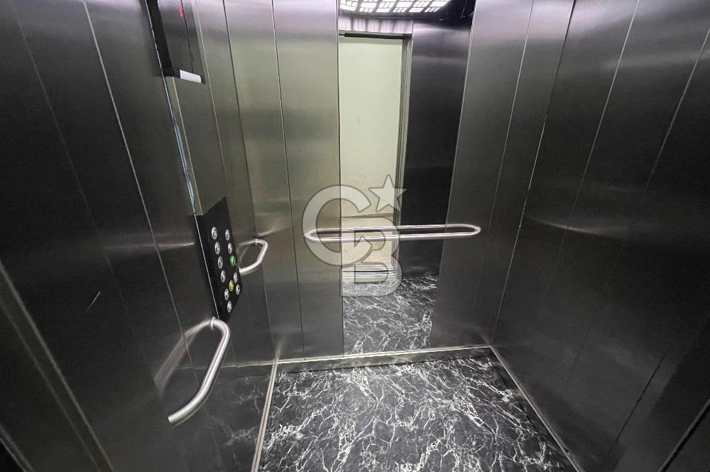 BEYOĞLU SÜTLÜCEDE OTOPARKLI, SIFIR 4+1 KİRALIK DAİRE