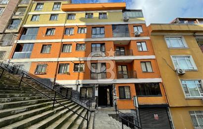 BEYOĞLU SÜTLÜCEDE OTOPARKLI, SIFIR 4+1 KİRALIK DAİRE