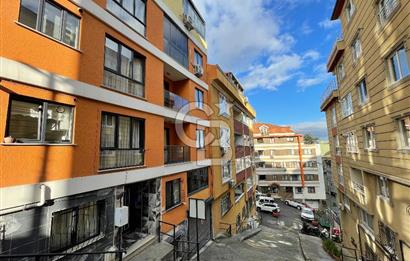 BEYOĞLU SÜTLÜCEDE OTOPARKLI, SIFIR 4+1 KİRALIK DAİRE