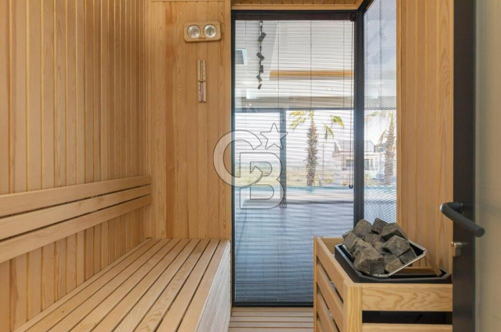 Ermenek Mahallesi'nde Lüks 4+2 Satılık Tripleks Villa