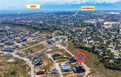 Ermenek Mahallesi'nde Lüks 4+2 Satılık Tripleks Villa