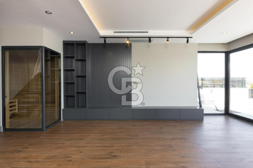 Ermenek Mahallesi'nde Lüks 4+2 Satılık Tripleks Villa