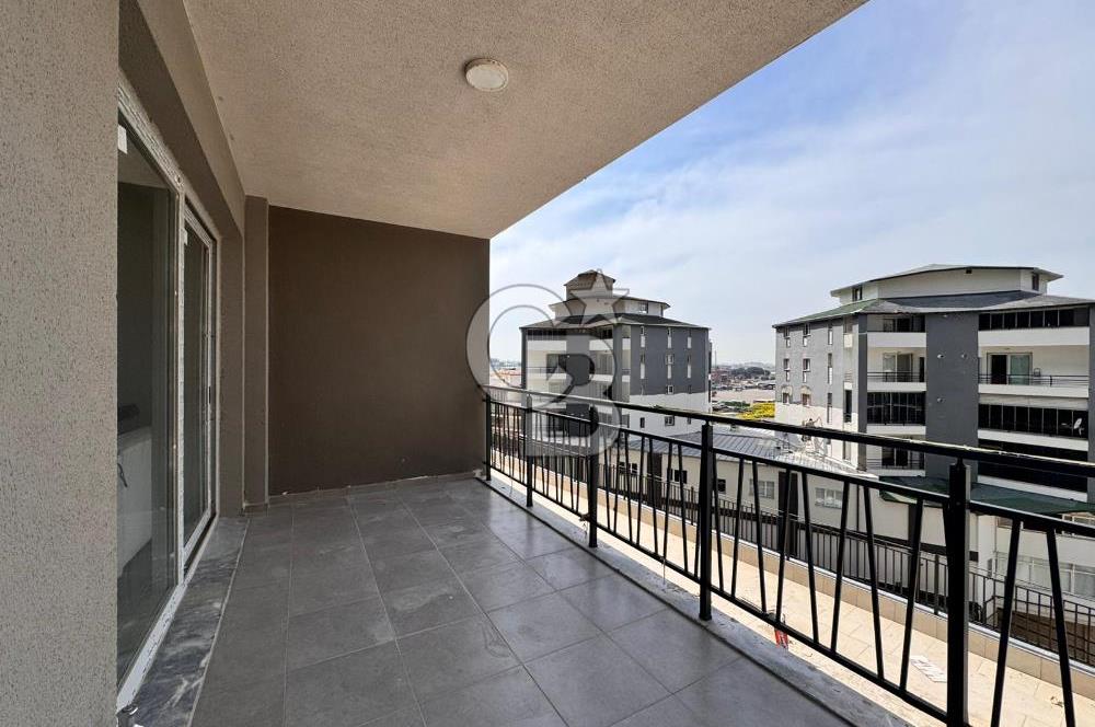 Statü Yücesoy'da Satılık 3+1 Suit Lux Daire