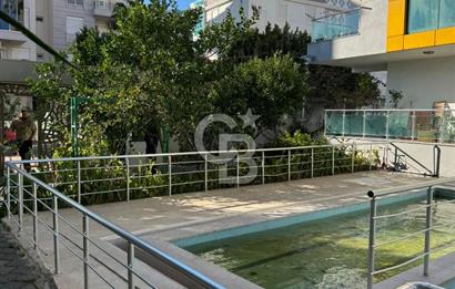 HURMA MAHALLESİ'NDE HAVUZLU SİTEDE 1+1 SATILIK DAİRE