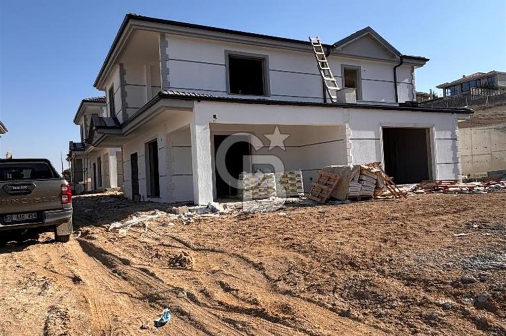 KARACAKAYA MAH. MEBUSKENT MÜSTAKİL SIFIR SATILIK VİLLA