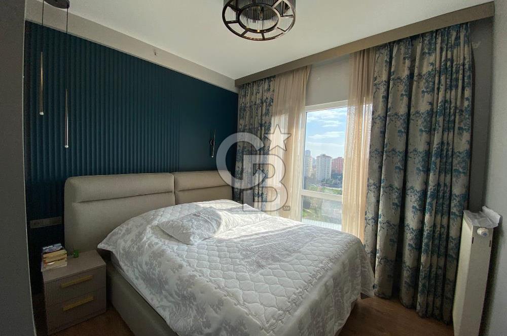 ATAŞEHİR MY TOWERLAND DE EMSALSİZ GENİŞ BALKONLU 4+1 SATILIK DAİRE