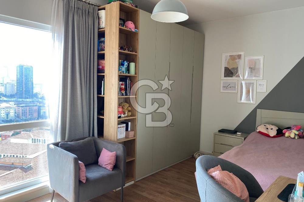 ATAŞEHİR MY TOWERLAND DE EMSALSİZ GENİŞ BALKONLU 4+1 SATILIK DAİRE