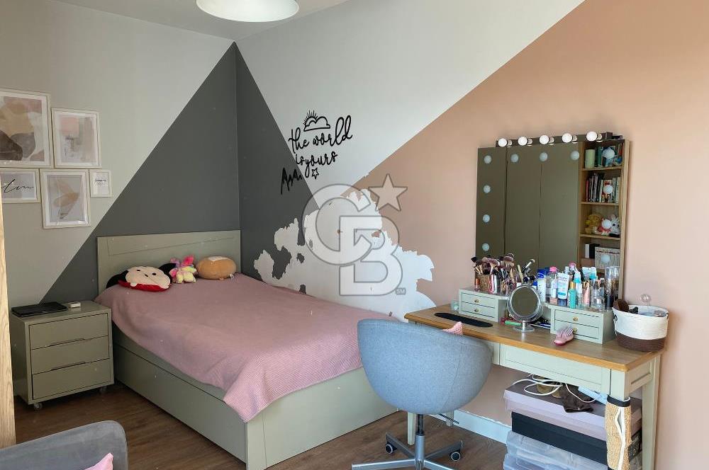 ATAŞEHİR MY TOWERLAND DE EMSALSİZ GENİŞ BALKONLU 4+1 SATILIK DAİRE