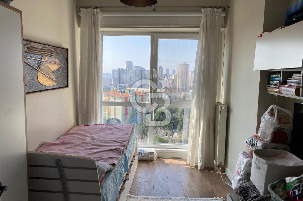 ATAŞEHİR MY TOWERLAND DE EMSALSİZ GENİŞ BALKONLU 4+1 SATILIK DAİRE