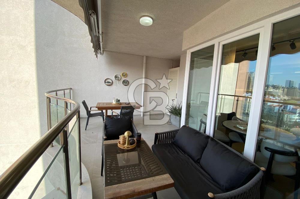 ATAŞEHİR MY TOWERLAND DE EMSALSİZ GENİŞ BALKONLU 4+1 SATILIK DAİRE