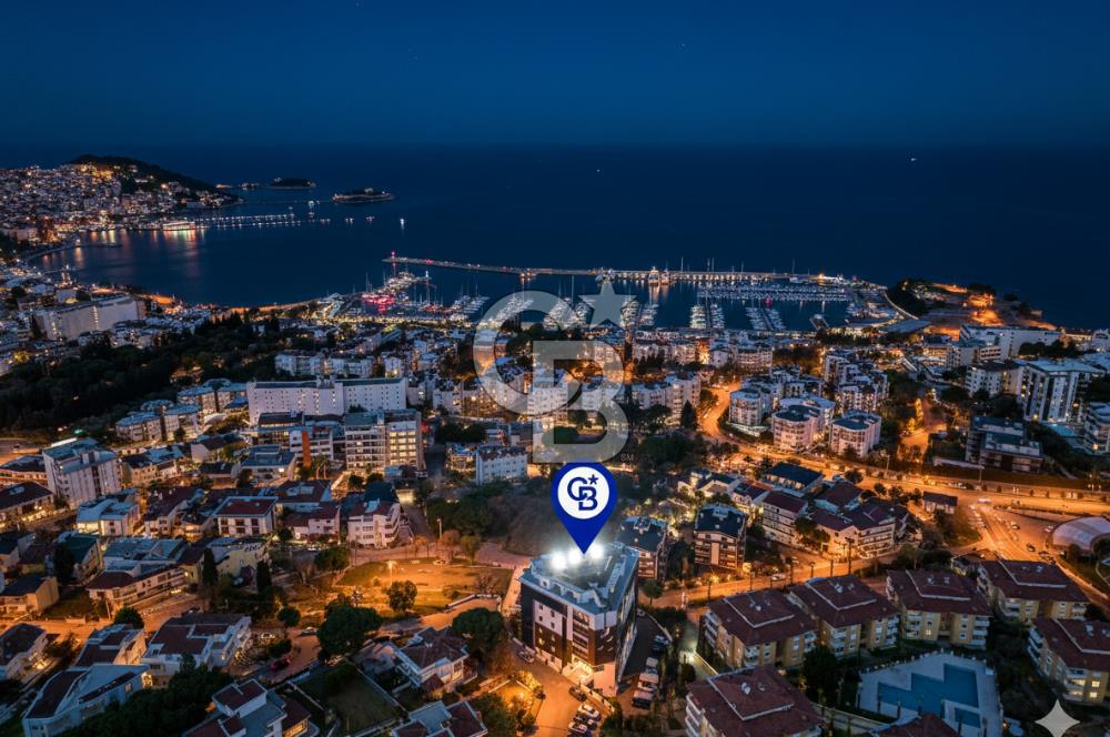 Kuşadası Marina’da 140 m² 2+1 Köşe Bahçe Katı Daire | Eşyalı | Kapalı Mutfak | Havuzlu Site