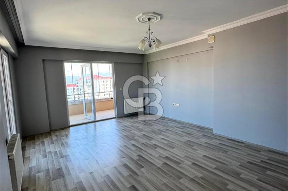 Şahincilide Deniz ve Şehir Manzaralı 3+1 Daire