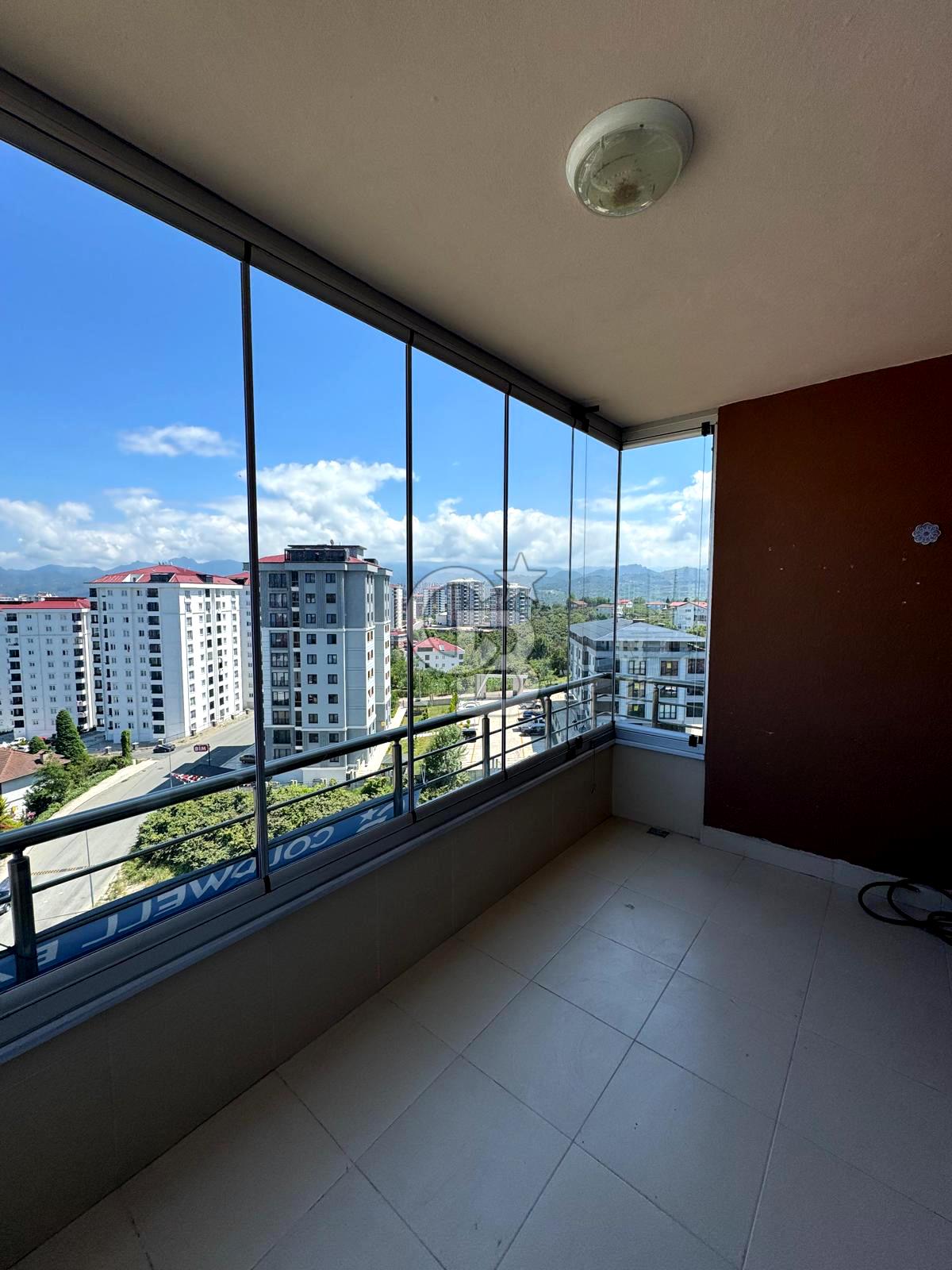Şahincilide Deniz ve Şehir Manzaralı 3+1 Daire