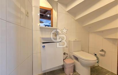 Küçükköy Merkezde Ticari Kullanımlı Bahçeli 3+1 Taş Ev