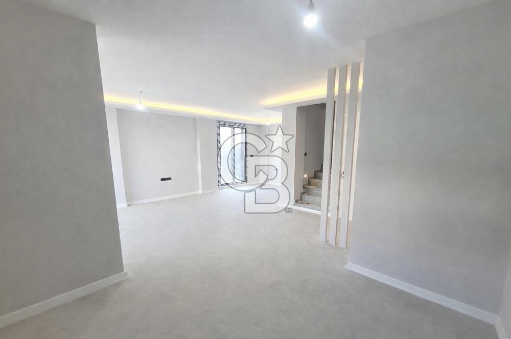 SEFERİHİSAR ÇOLAK İBRAHİM BEY' DE SIFIR 3+1 BAHÇELİ DUBLEKS VİLLA