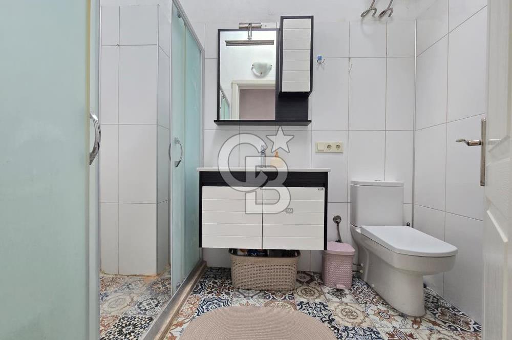 Küçükköy Merkezde Ticari Kullanımlı Bahçeli 3+1 Taş Ev