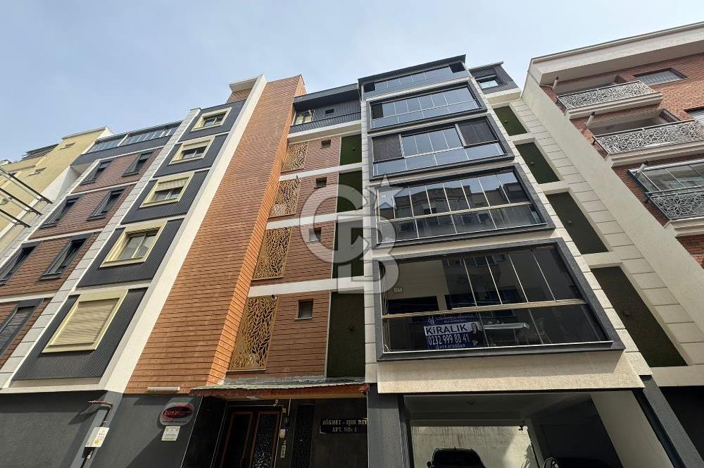 KARŞIYAKA YALI MAH.ŞEMİKLER İZBAN YAKINI, YENİ BİNA, KİRALIK 2+1