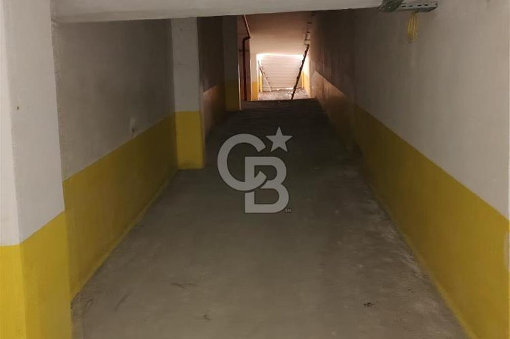 KAĞITHANE TALATPAŞA’DA 7 KATLI KOMPLE BİNADA 1600 M² KİRALIK TİCARİ ALAN