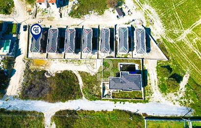 Kuşadası Yayla Köy'de Satılık Özel Havuzlu 4+1 Villa