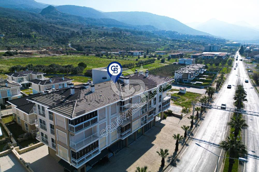 Kuşadası Davutlar'da Anayol Üzerinde Fırsat Dükkân