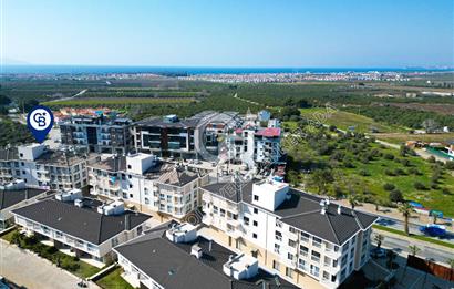 Kuşadası Davutlar'da Anayol Üzerinde Fırsat Dükkân