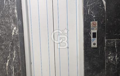 KAĞITHANE TALATPAŞA’DA 7 KATLI KOMPLE BİNADA 1600 M² KİRALIK TİCARİ ALAN