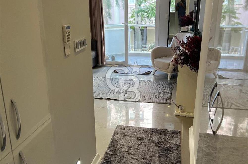 Narlıdere Mithatpaşa Cadde Üzeri Lüks 3+1 Satılık Daire